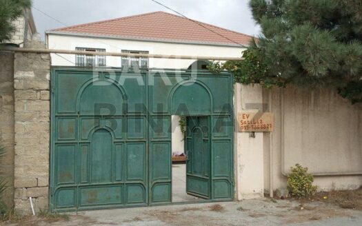 7 Room House / Villa for Sale in Baku