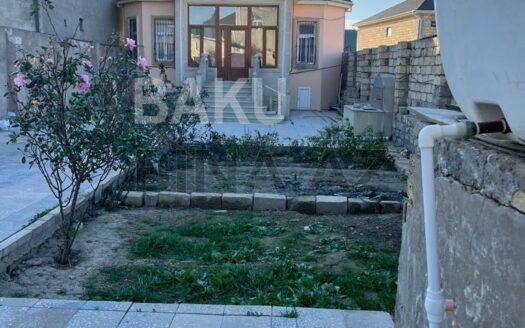 3 Room House / Villa for Sale in Baku