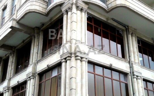 4 Room New Apartment for Sale in Baku