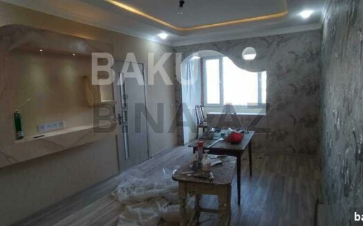 2 Rooms Old Apartment for Sale in Baku