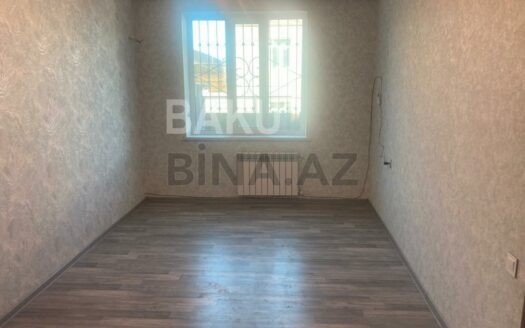 4 Room House / Villa for Sale in Baku