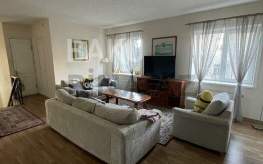 5 Room House / Villa for Sale in Baku