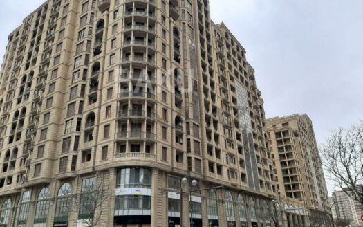 4 Room New Apartment for Sale in Baku