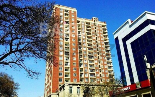 4 Room New Apartment for Sale in Baku