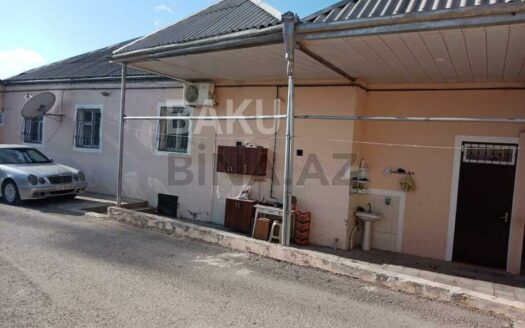 6 Room House / Villa for Sale in Sumgait