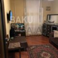 4 Room Old Apartment for Sale in Baku