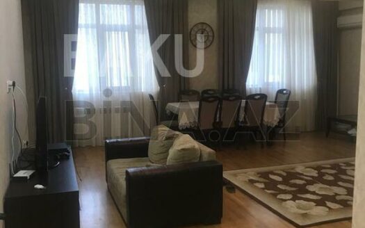 4 Room New Apartment for Sale in Baku