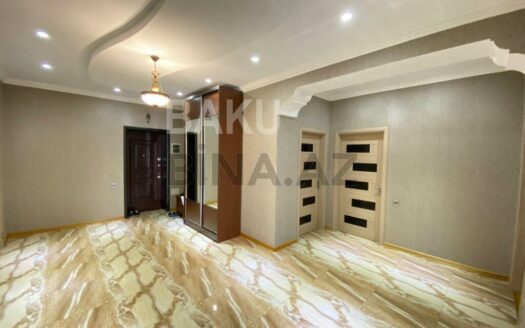 4 Room New Apartment for Sale in Baku