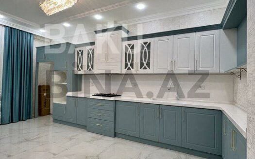 4 Room New Apartment for Sale in Baku