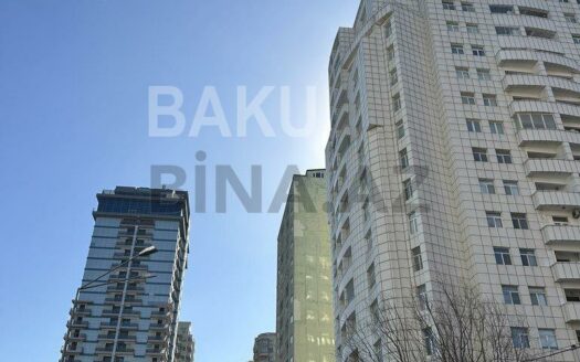 4 Room New Apartment for Sale in Baku