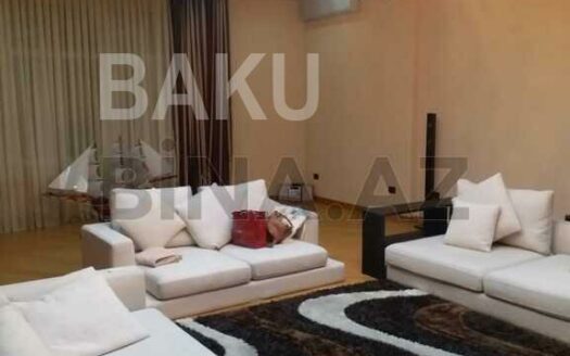 4 Room New Apartment for Sale in Baku