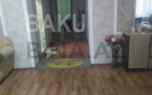 4 Room House / Villa for Sale in Baku