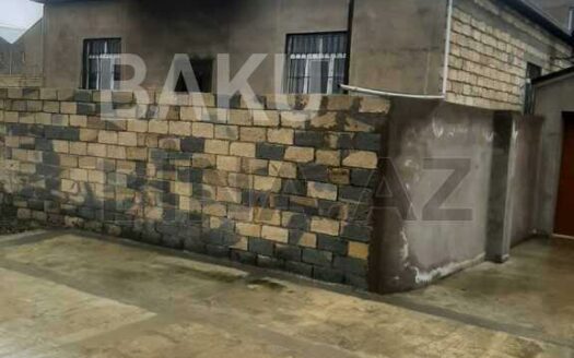 5 Room House / Villa for Sale in Baku