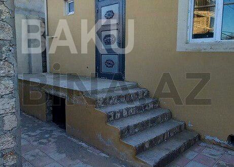 2 Room House / Villa for Sale in Baku