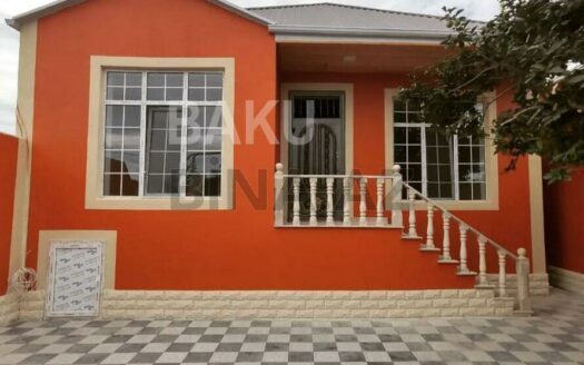 2 Room House / Villa for Sale in Baku