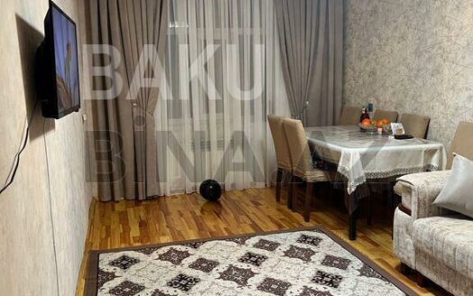 2 Rooms Old Apartment for Sale in Baku