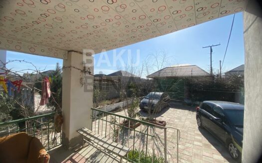 3 Room House / Villa for Sale in Baku