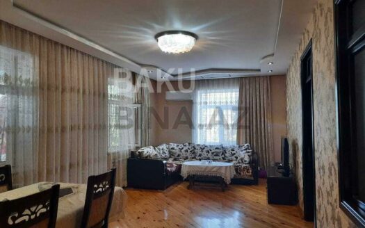 3 Room House / Villa for Sale in Baku