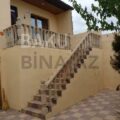 4 Room House / Villa for Sale in Baku