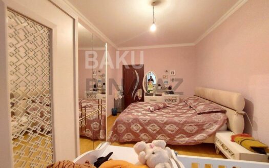 4 Room New Apartment for Sale in Baku