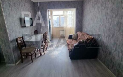 1 Room Old Apartment for Sale in Baku