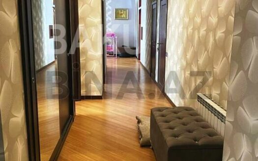 4 Room New Apartment for Sale in Baku