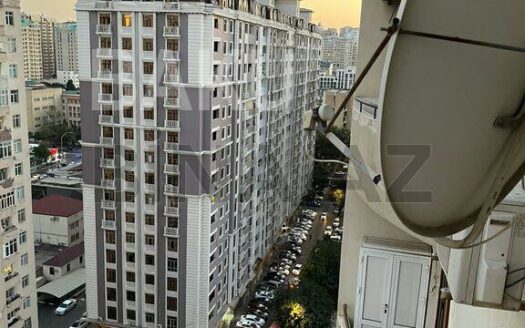 4 Room New Apartment for Sale in Baku