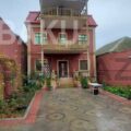 5 Room House / Villa for Sale in Baku