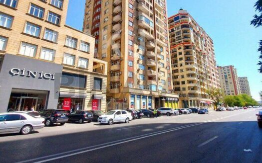 4 Room New Apartment for Sale in Baku