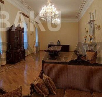 6 Room Office for Sale in Baku
