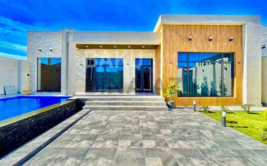 4 Room House / Villa for Sale in Baku