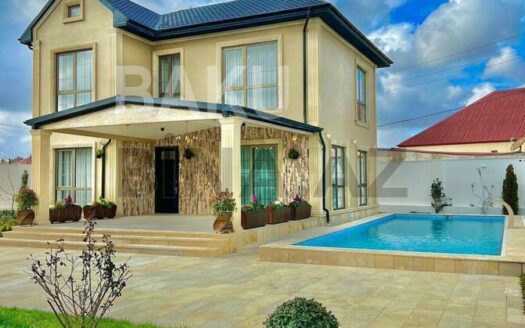 5 Room House / Villa for Sale in Baku