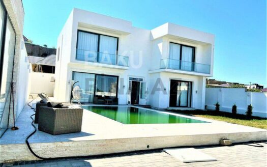 5 Room House / Villa for Sale in Baku